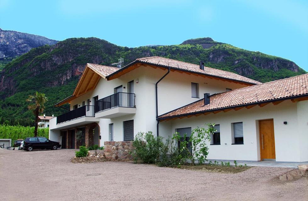 Gisshuebelhof Apartment Andrian Ngoại thất bức ảnh